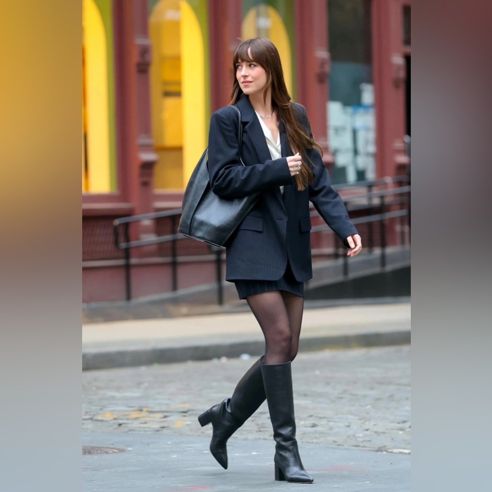 Aritzia agency blazer NWT small